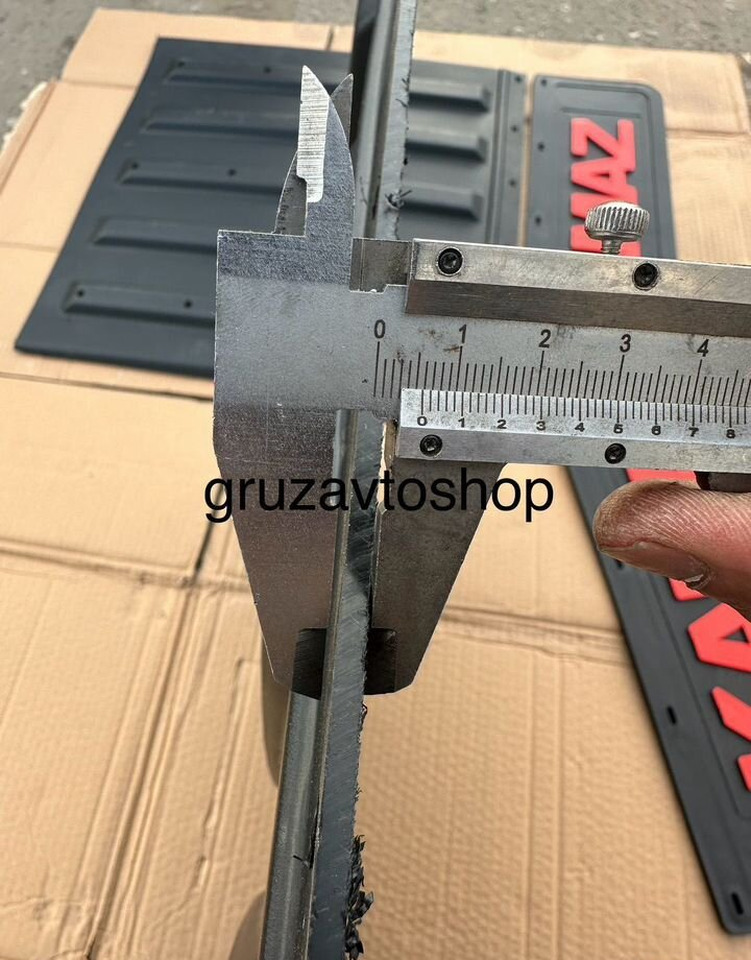 Щиток брызговика + брызговик задний камаз пластик - Крыло для Грузовиков: фото 3 Щиток брызговика + брызговик задний камаз пластик - Крыло для Грузовиков: фото 3