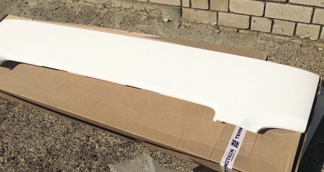 ТЕХНОТРОН Панель облицовочная верхняя Камаз 5490 капот - Капот для Грузовиков: фото 1