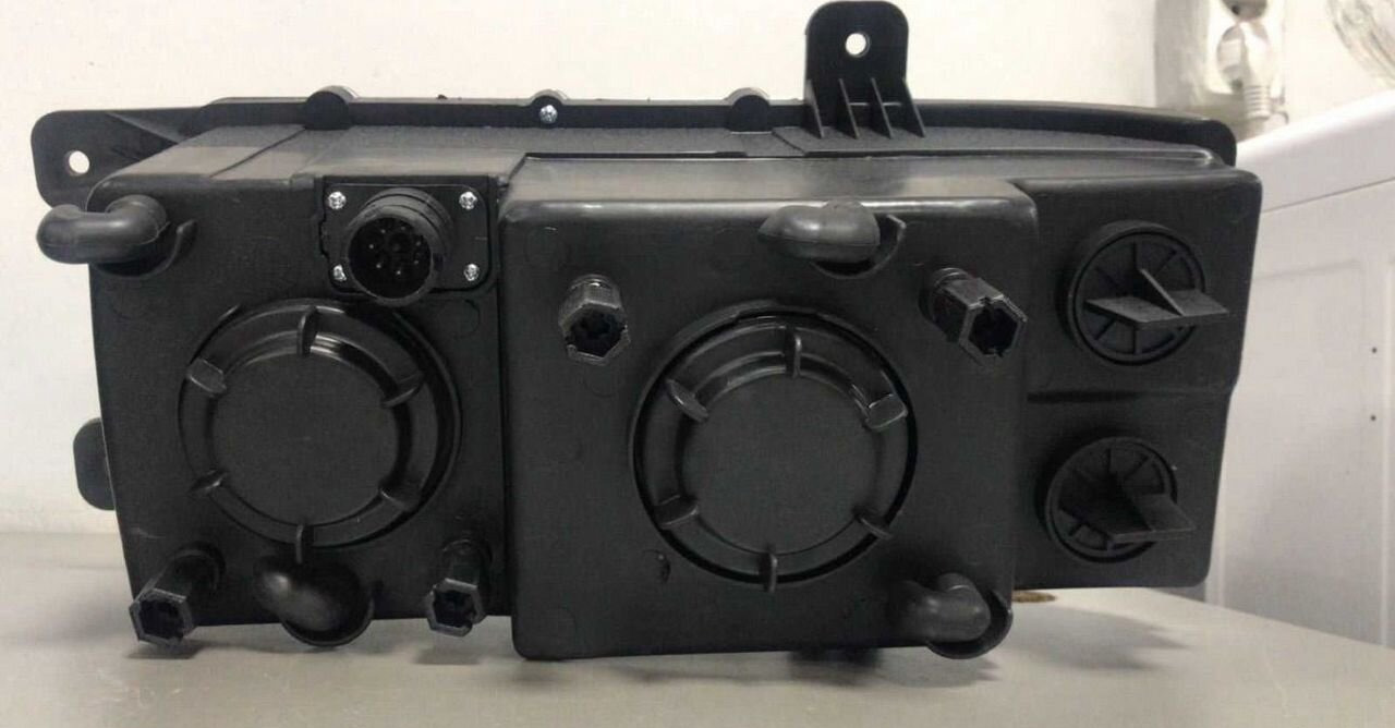 ТехАвто Блок-фара камаз 6520,65115,4308 (комплект 2.шт) - Передняя фара для Грузовиков: фото 5 ТехАвто Блок-фара камаз 6520,65115,4308 (комплект 2.шт) - Передняя фара для Грузовиков: фото 5