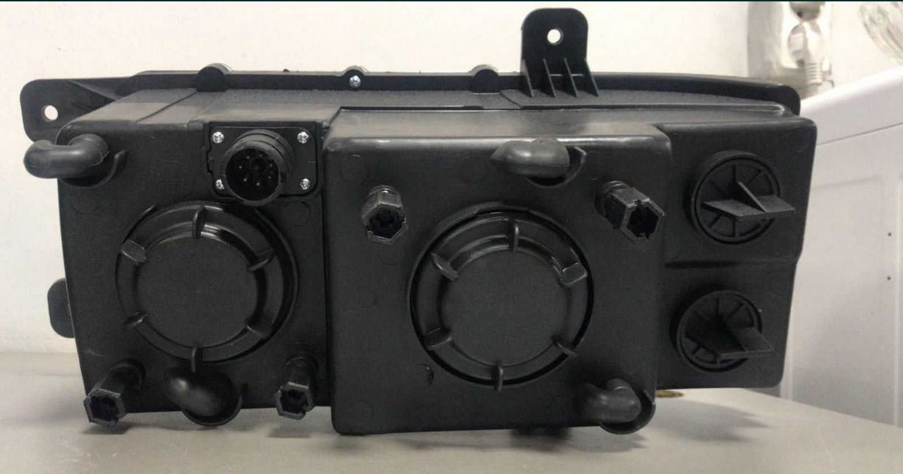 ТехАвто Блок-фара камаз 6520,65115,4308 (комплект 2.шт) - Передняя фара для Грузовиков: фото 3 ТехАвто Блок-фара камаз 6520,65115,4308 (комплект 2.шт) - Передняя фара для Грузовиков: фото 3