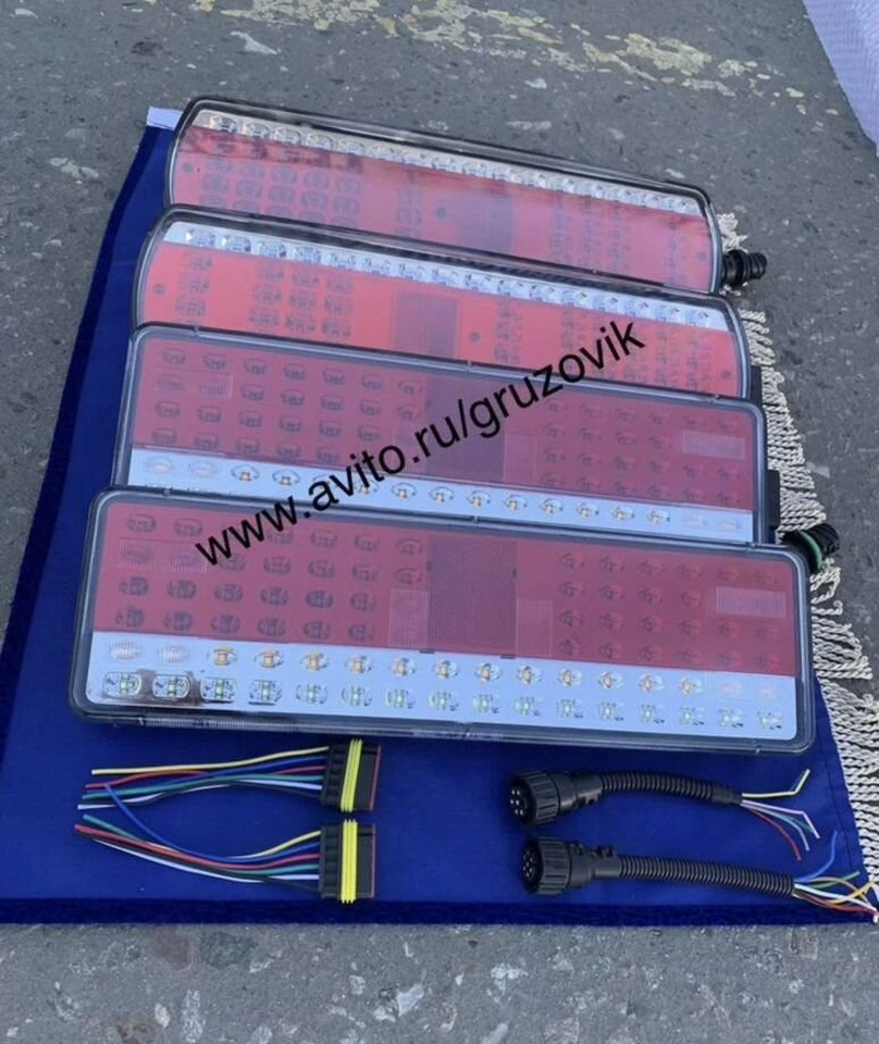 ТехАвтоСвет Фонарь задний комплект (2.шт) светодиодный - Задний фонарь для Грузовиков: фото 1 ТехАвтоСвет Фонарь задний комплект (2.шт) светодиодный - Задний фонарь для Грузовиков: фото 1