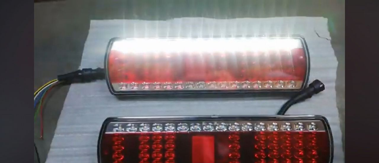 ТехАвтоСвет Фонарь задний светодиодные (с проводом) 2.шт - Задний фонарь для Грузовиков: фото 2 ТехАвтоСвет Фонарь задний светодиодные (с проводом) 2.шт - Задний фонарь для Грузовиков: фото 2