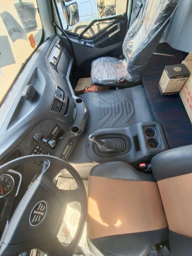 Новый Самосвал FAW J6 CA3310: фото 6