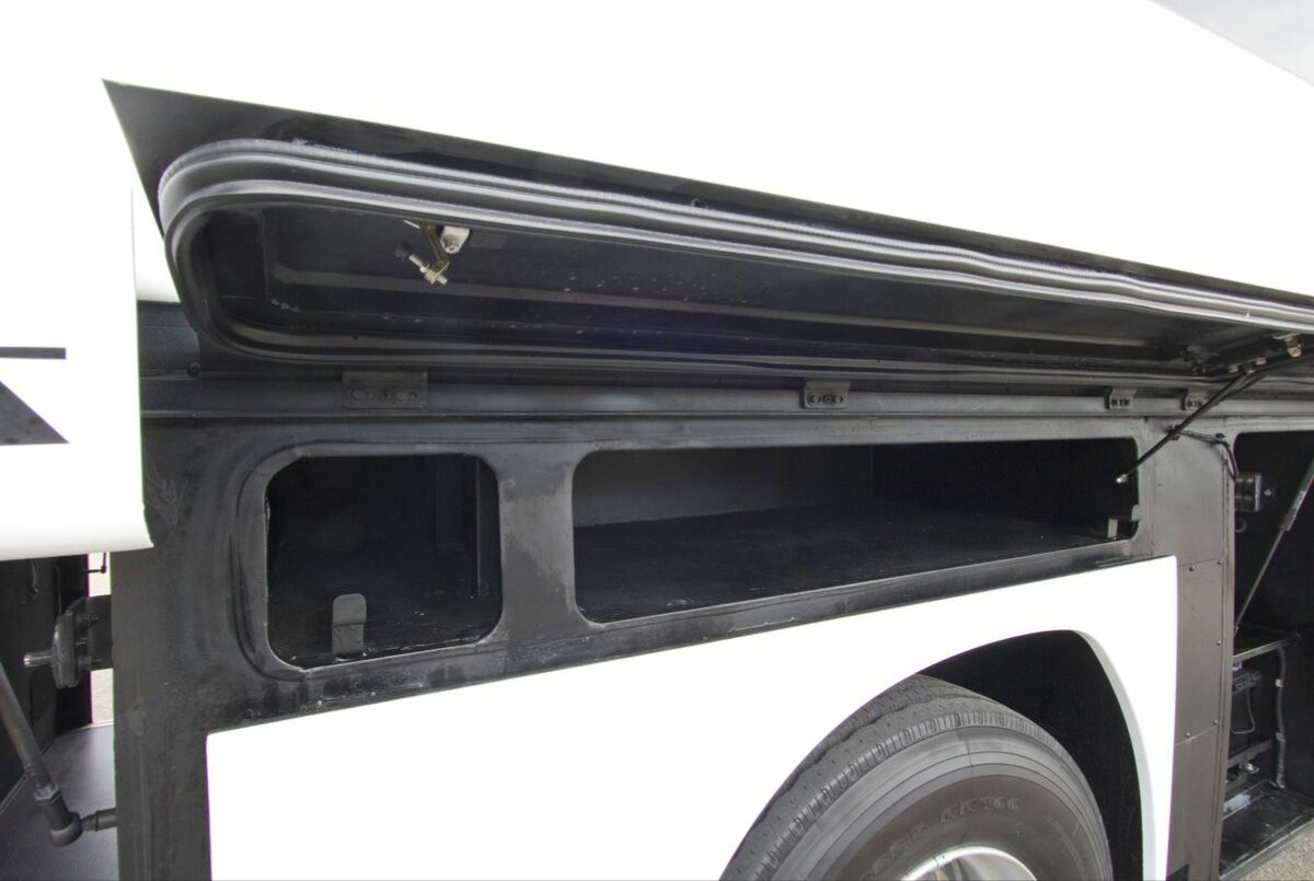 Новый Туристический автобус Foton AUV BJ6122: фото 7
