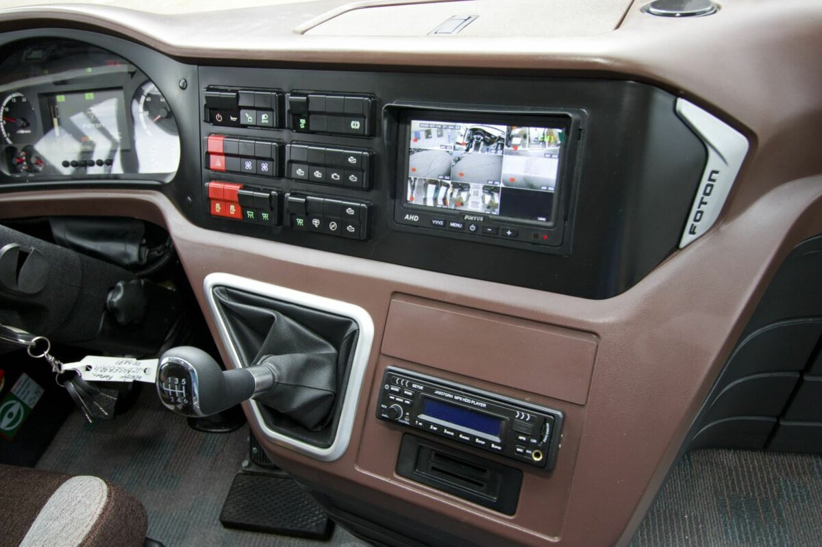 Новый Туристический автобус Foton AUV BJ6122: фото 15