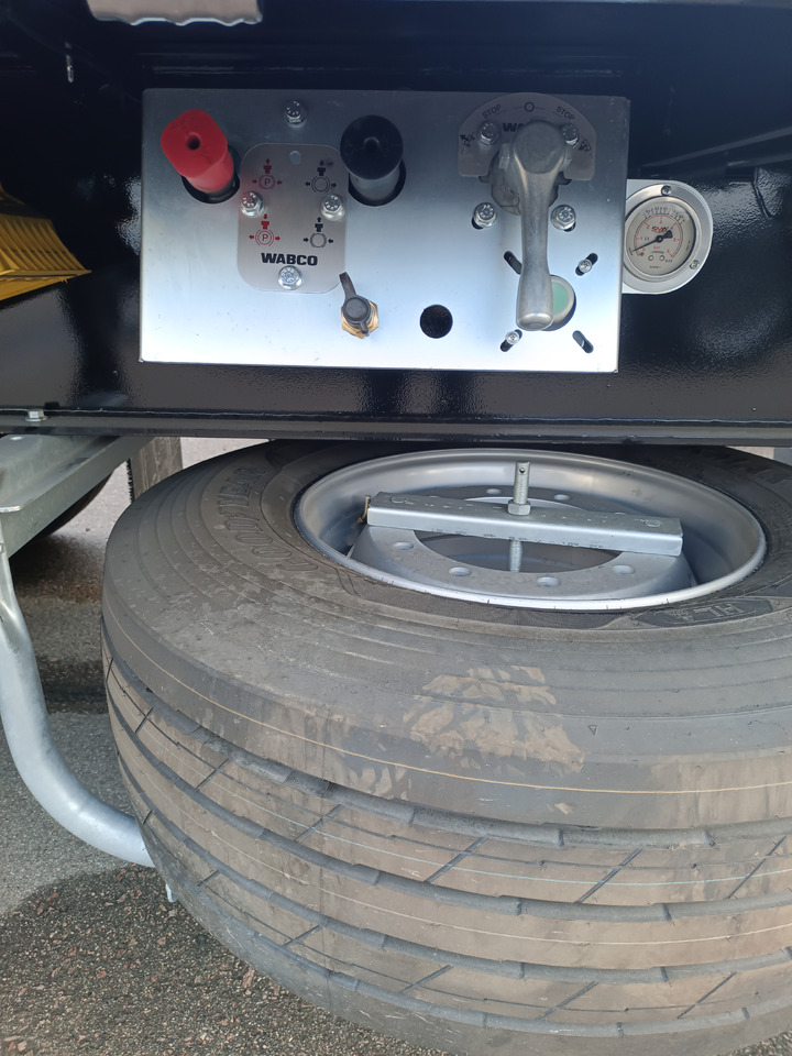 Hastrailer HASLINER 13,6м / 3 оси - Тентованный полуприцеп: фото 4 Hastrailer HASLINER 13,6м / 3 оси - Тентованный полуприцеп: фото 4