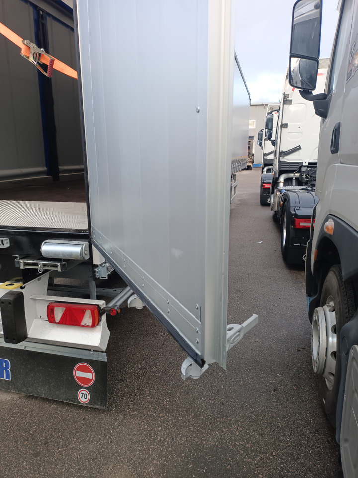 Hastrailer HASLINER 13,6м / 3 оси - Тентованный полуприцеп: фото 5 Hastrailer HASLINER 13,6м / 3 оси - Тентованный полуприцеп: фото 5