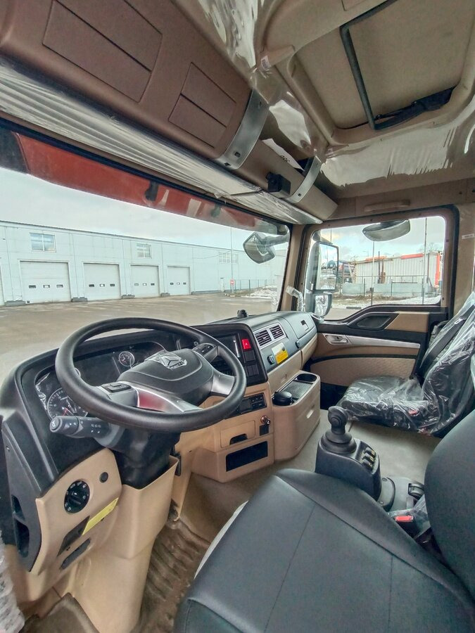 Новый Изотермический грузовик Sinotruk Howo 4X2: фото 8