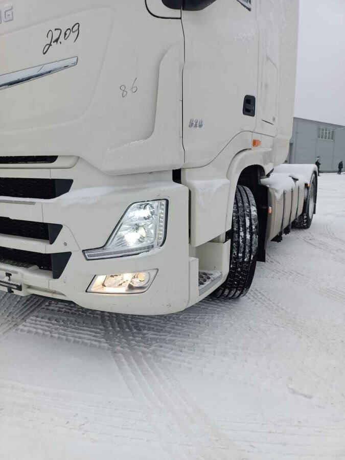 Новый Тягач Dongfeng DFH 4180: фото 7