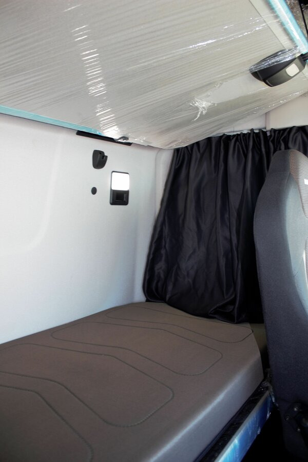 Новый Тягач КамАЗ 54901: фото 11