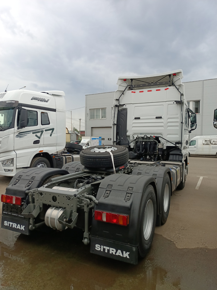 SITRAK C7H ADR - Тягач: фото 4 SITRAK C7H ADR - Тягач: фото 4