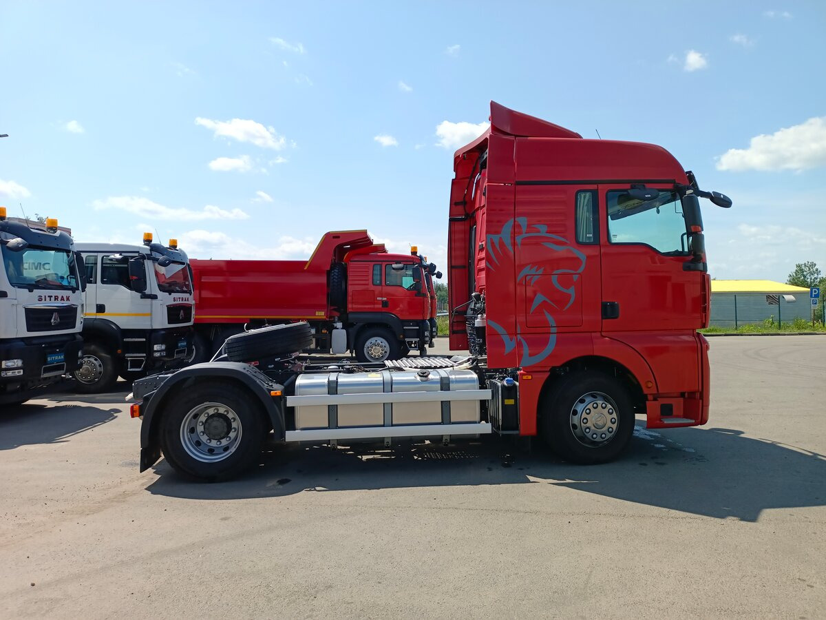 Sinotruk Sitrak C7H - Тягач: фото 2 Sinotruk Sitrak C7H - Тягач: фото 2