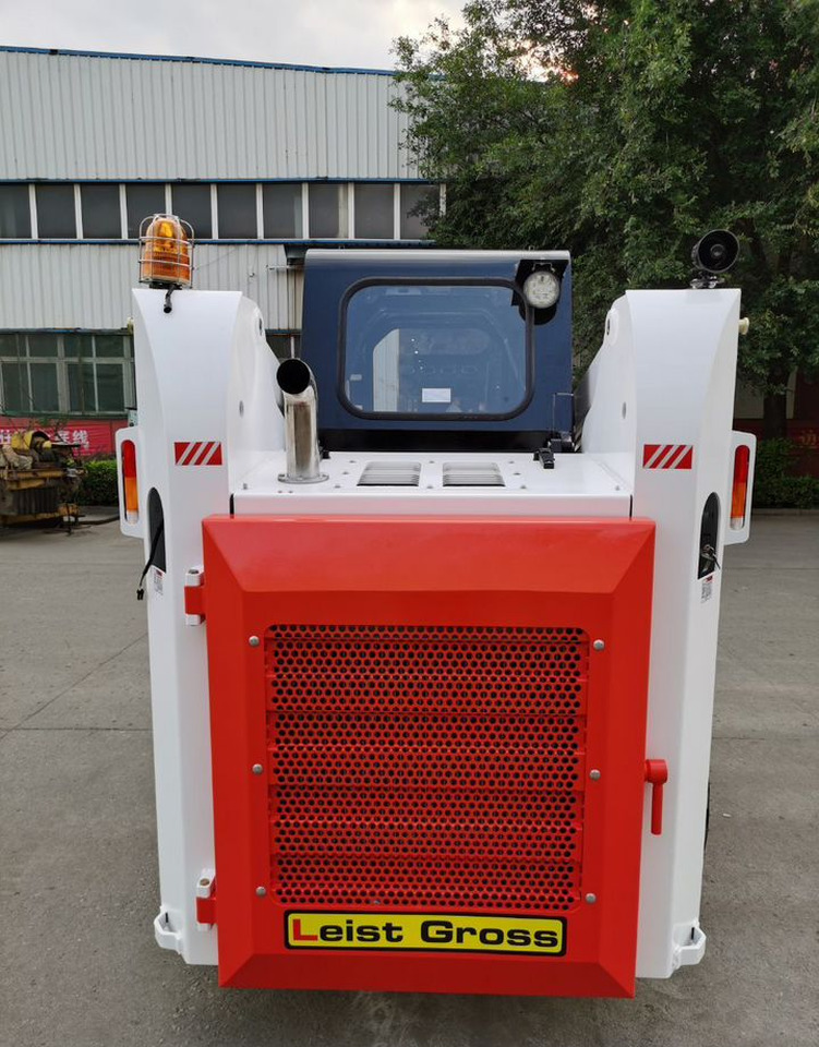 Новый Мини-погрузчик с бортовым поворотом Leist Gross VTG900: фото 11