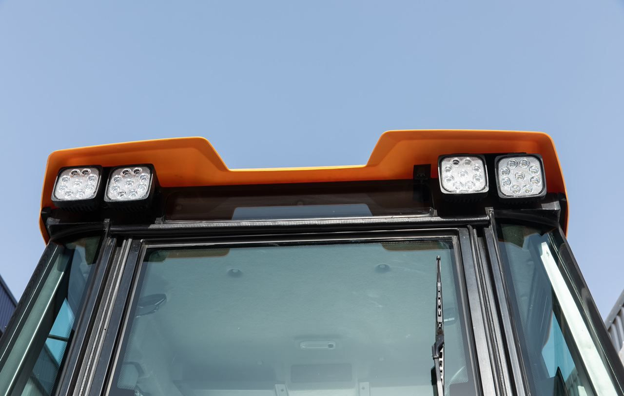 Новый Экскаватор-погрузчик MST M542 S: фото 6 Новый Экскаватор-погрузчик MST M542 S: фото 6