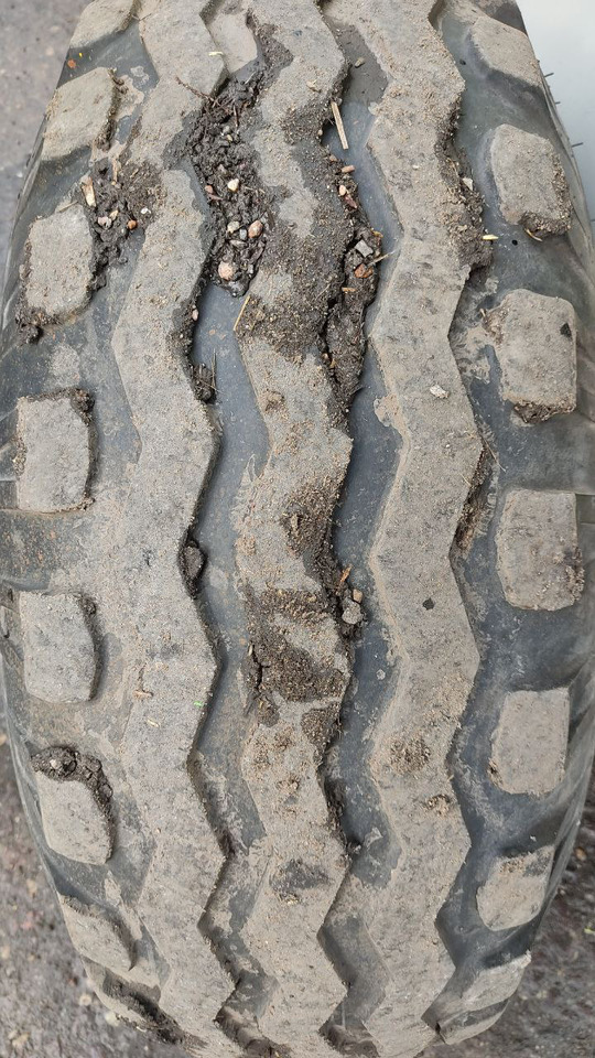 Пресс-подборщик рулонный CLAAS Rollant 44s: фото 24 Пресс-подборщик рулонный CLAAS Rollant 44s: фото 24