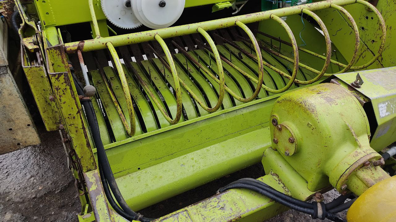 Пресс-подборщик рулонный CLAAS Rollant 44s: фото 7 Пресс-подборщик рулонный CLAAS Rollant 44s: фото 7