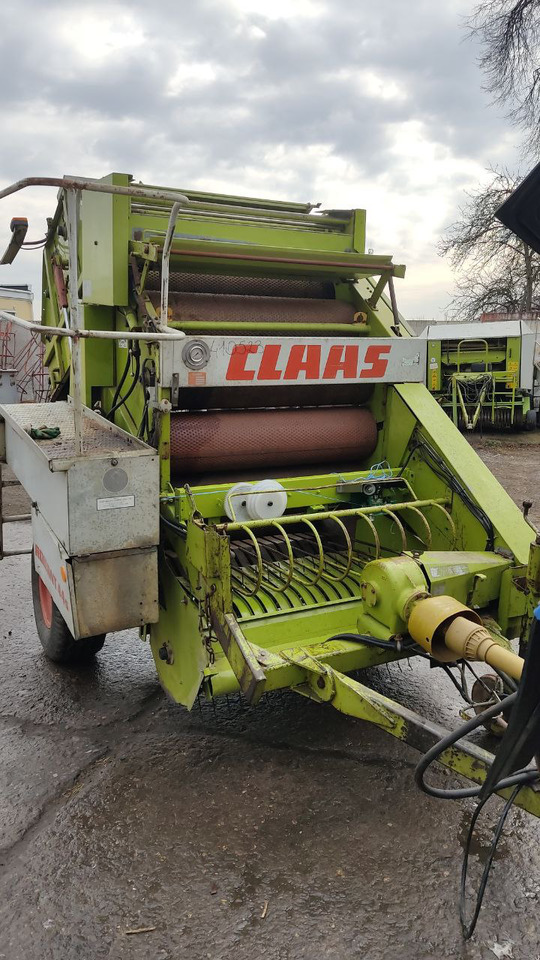 CLAAS Rollant 44s - Пресс-подборщик рулонный: фото 5 CLAAS Rollant 44s - Пресс-подборщик рулонный: фото 5