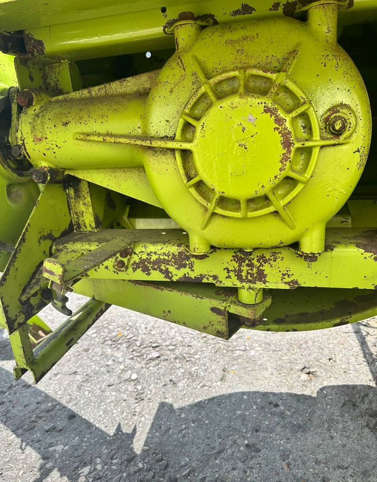 Пресс-подборщик тюковый Claas Markant 50: фото 10