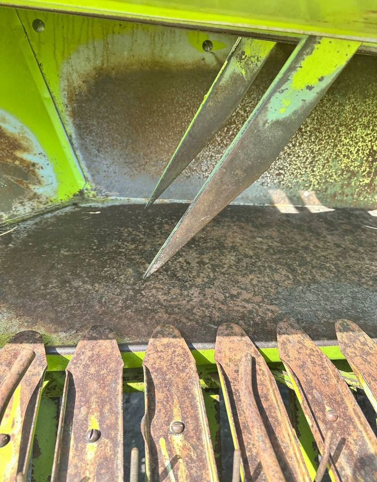 Пресс-подборщик тюковый Claas Markant 50: фото 9