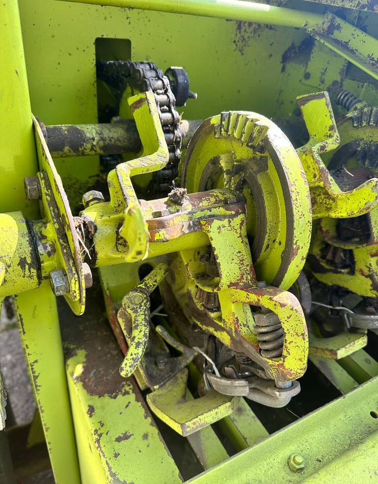 Пресс-подборщик тюковый Claas Markant 50: фото 12