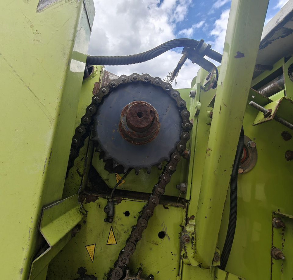 Пресс-подборщик рулонный Claas Rollant 255: фото 12