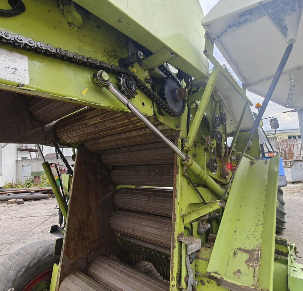 Пресс-подборщик рулонный Claas Rollant 255: фото 11