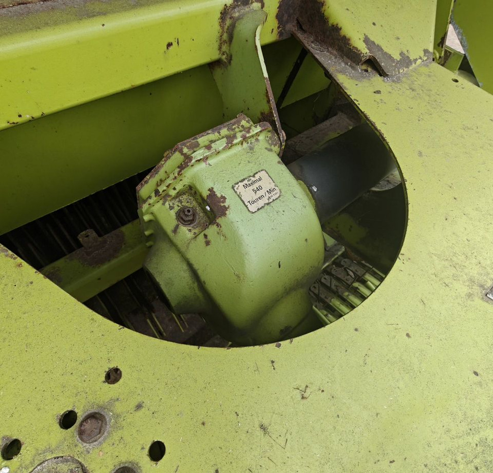 Пресс-подборщик рулонный Claas Rollant 255: фото 10