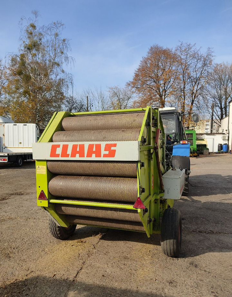Claas Rollant 44 - Пресс-подборщик рулонный: фото 3 Claas Rollant 44 - Пресс-подборщик рулонный: фото 3