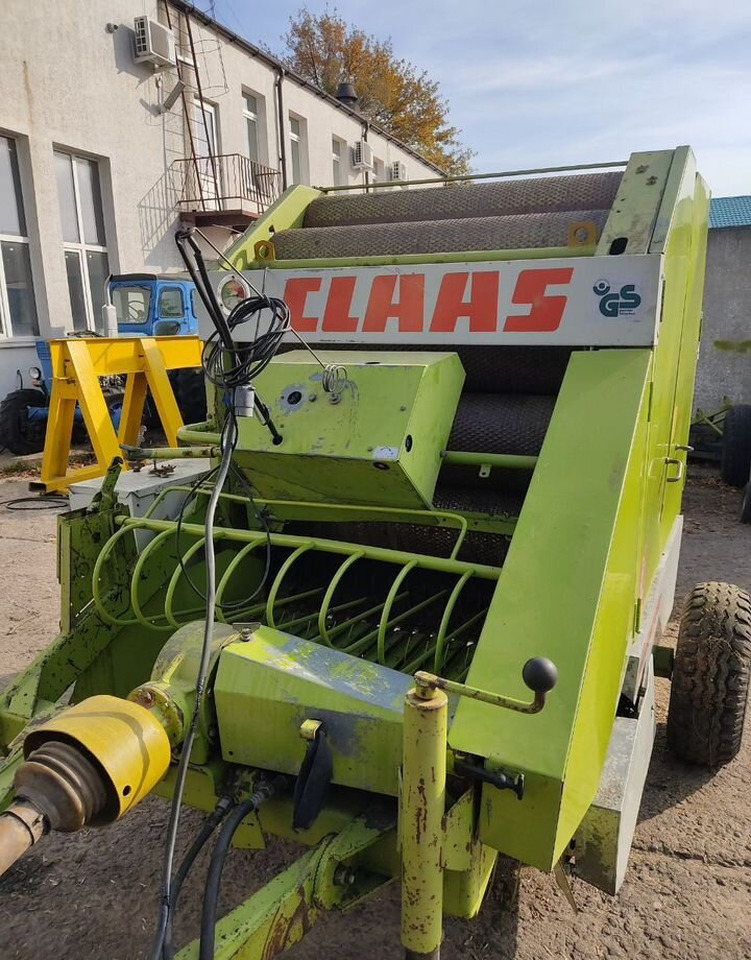 Claas Rollant 44 - Пресс-подборщик рулонный: фото 2 Claas Rollant 44 - Пресс-подборщик рулонный: фото 2