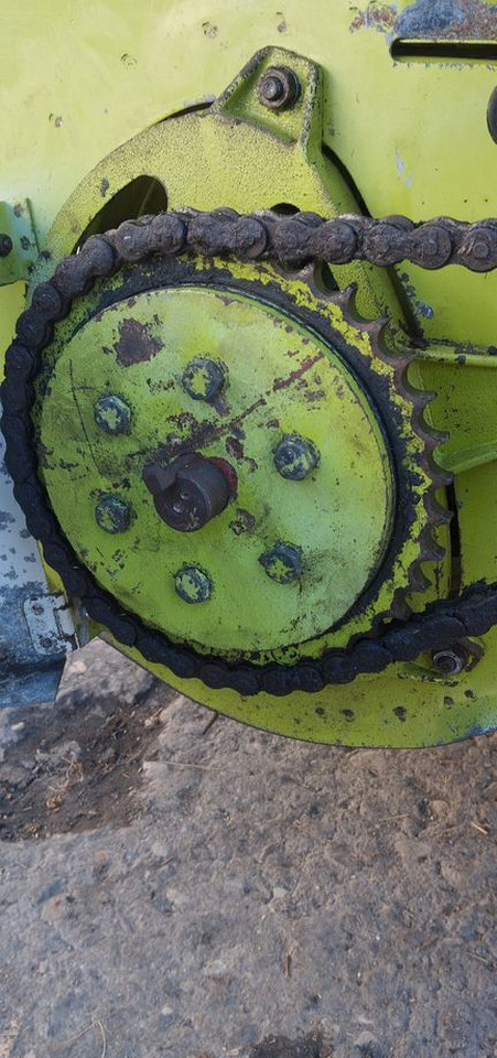 Пресс-подборщик рулонный Claas Rollant 44: фото 11