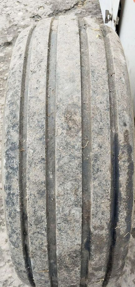 Пресс-подборщик рулонный Claas Rollant 44: фото 16