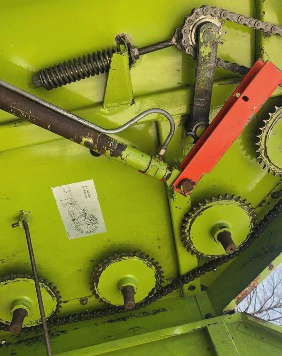 Пресс-подборщик рулонный Claas Rollant: фото 14