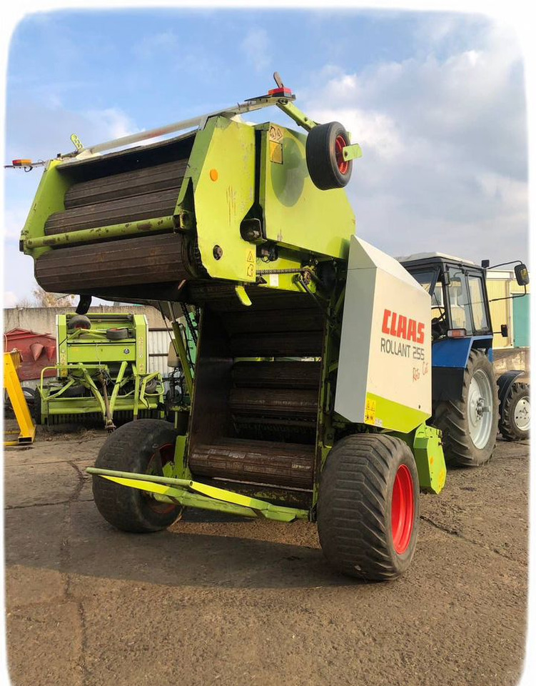Claas Rollant - Пресс-подборщик рулонный: фото 1 Claas Rollant - Пресс-подборщик рулонный: фото 1