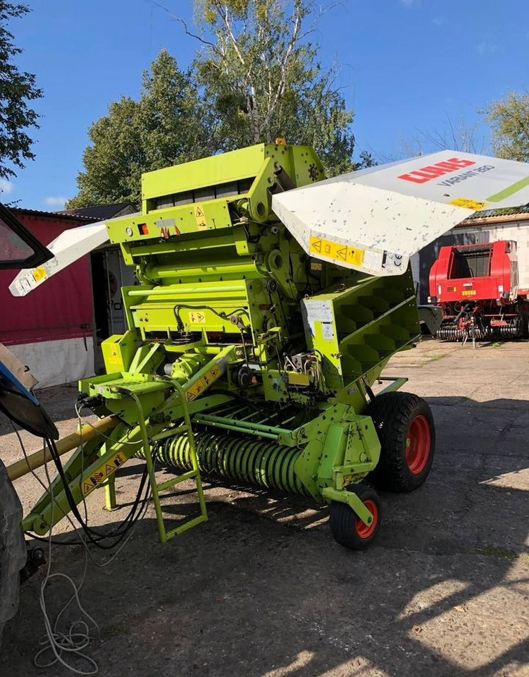 Claas Variant 260 - Пресс-подборщик рулонный: фото 5 Claas Variant 260 - Пресс-подборщик рулонный: фото 5