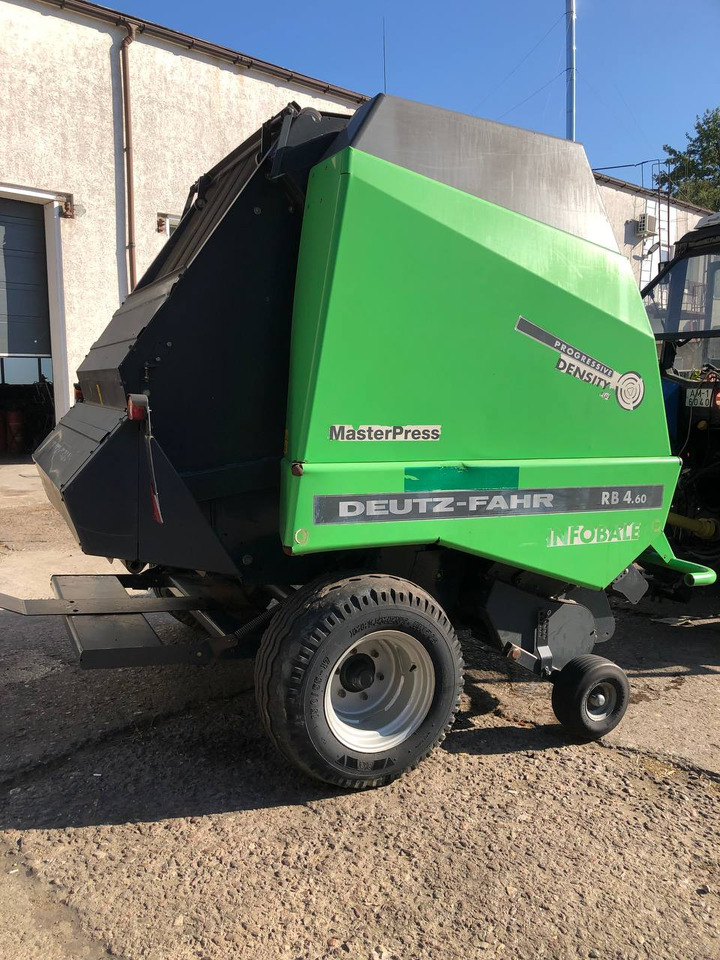 DEUTZ RB 4.60 - Пресс-подборщик рулонный: фото 4 DEUTZ RB 4.60 - Пресс-подборщик рулонный: фото 4