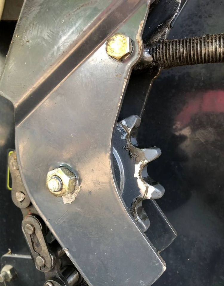 Пресс-подборщик рулонный Deutz-Fahr RB 4.90: фото 8 Пресс-подборщик рулонный Deutz-Fahr RB 4.90: фото 8