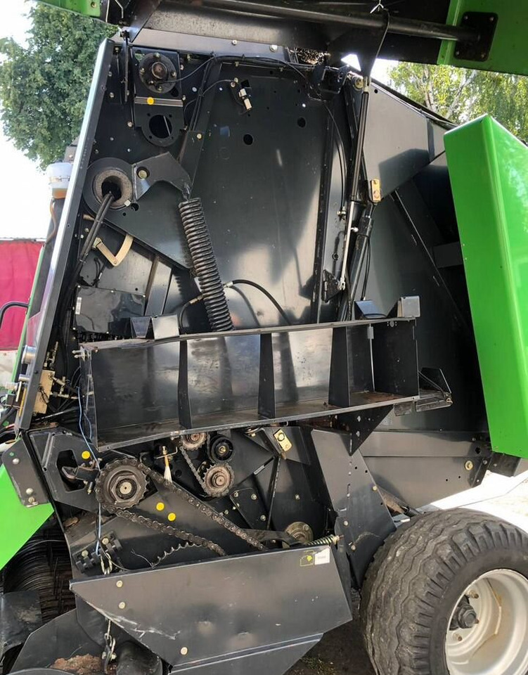 Пресс-подборщик рулонный Deutz-Fahr RB 4.90: фото 6