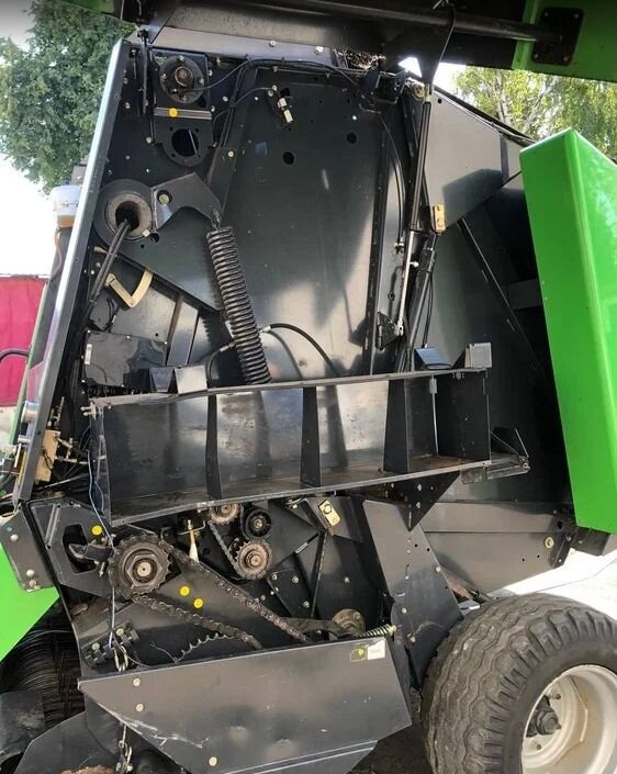 Deutz-Fahr RB 4.90 - Пресс-подборщик рулонный: фото 5 Deutz-Fahr RB 4.90 - Пресс-подборщик рулонный: фото 5
