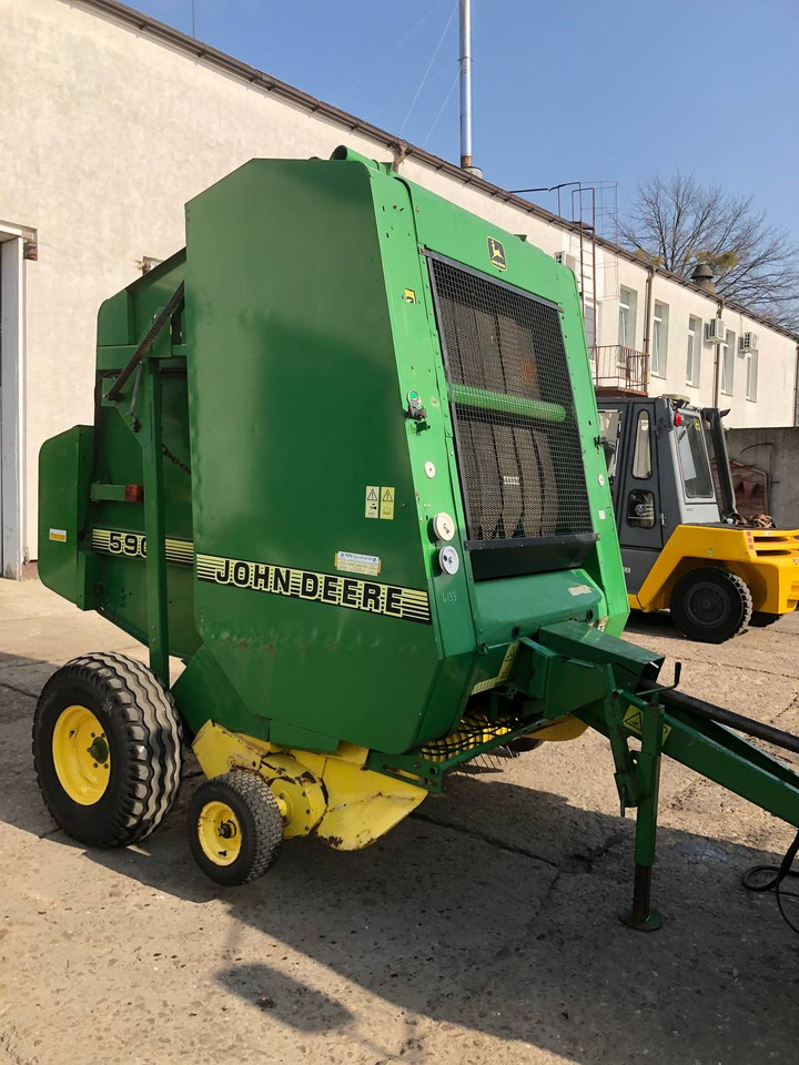 JOHN DEERE 590 - Пресс-подборщик рулонный: фото 1 JOHN DEERE 590 - Пресс-подборщик рулонный: фото 1