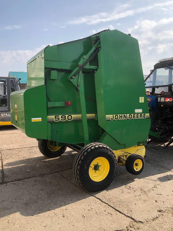 JOHN DEERE 590 - Пресс-подборщик рулонный: фото 5 JOHN DEERE 590 - Пресс-подборщик рулонный: фото 5