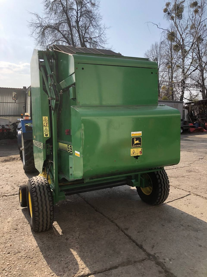 JOHN DEERE 590 - Пресс-подборщик рулонный: фото 2 JOHN DEERE 590 - Пресс-подборщик рулонный: фото 2