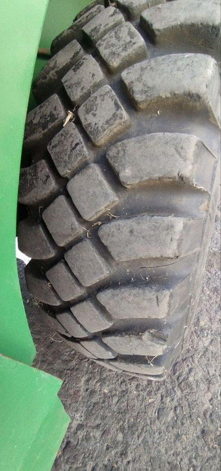Пресс-подборщик тюковый John Deere 342: фото 10