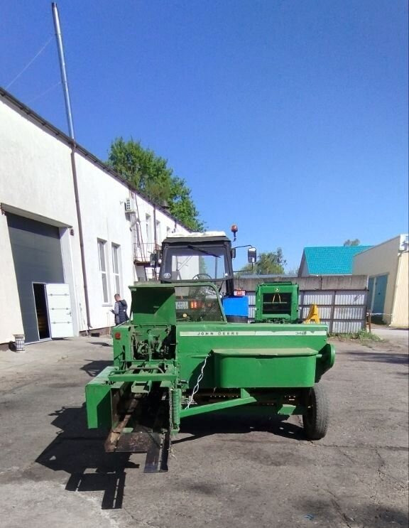 John Deere 342 - Пресс-подборщик тюковый: фото 4 John Deere 342 - Пресс-подборщик тюковый: фото 4