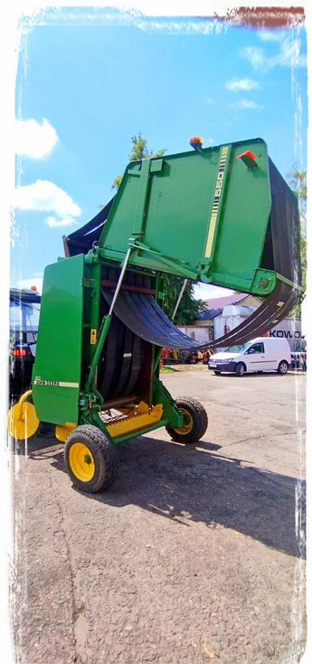 John Deere 550 - Пресс-подборщик рулонный: фото 2 John Deere 550 - Пресс-подборщик рулонный: фото 2