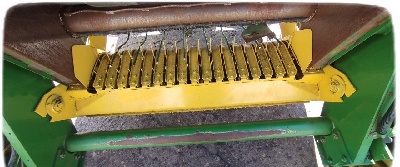 Пресс-подборщик рулонный John Deere 550: фото 7