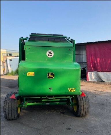 John Deere 582 - Пресс-подборщик рулонный: фото 3 John Deere 582 - Пресс-подборщик рулонный: фото 3