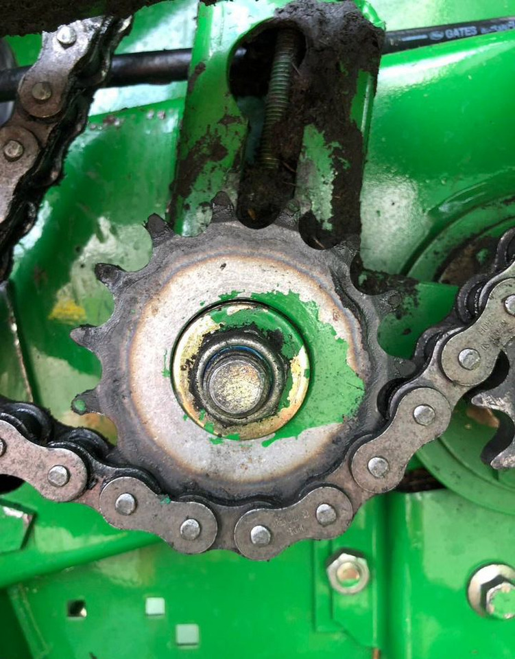 Пресс-подборщик рулонный John Deere 582: фото 14