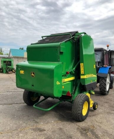 John Deere 582 - Пресс-подборщик рулонный: фото 3 John Deere 582 - Пресс-подборщик рулонный: фото 3