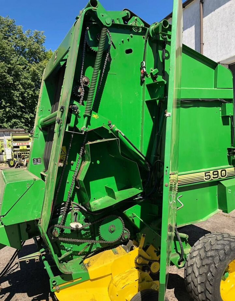 John Deere 590 - Пресс-подборщик рулонный: фото 5 John Deere 590 - Пресс-подборщик рулонный: фото 5