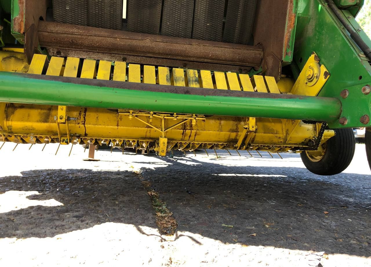 Пресс-подборщик рулонный John Deere 590: фото 7